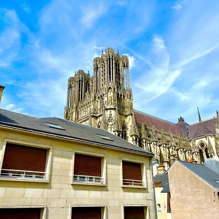 Ferienwohnung Duomo - Hypercentre Cathedrale Avec Exterieur Reims Exterior foto